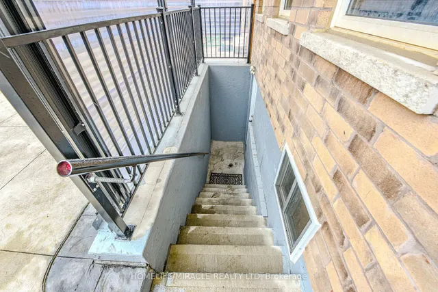 Additional image 35 of 56 Monument Tr