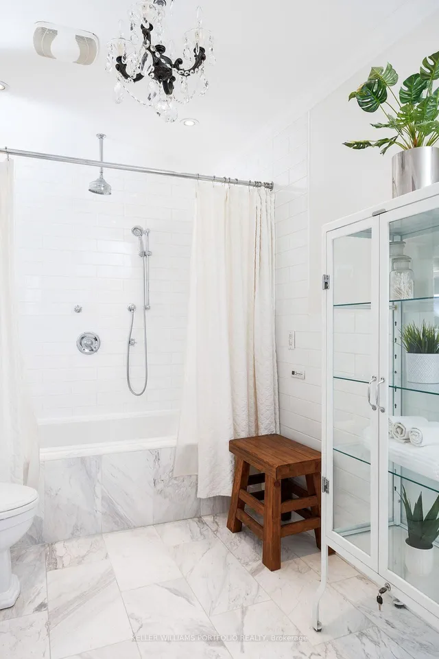 Additional image 35 of 296 Wright Ave