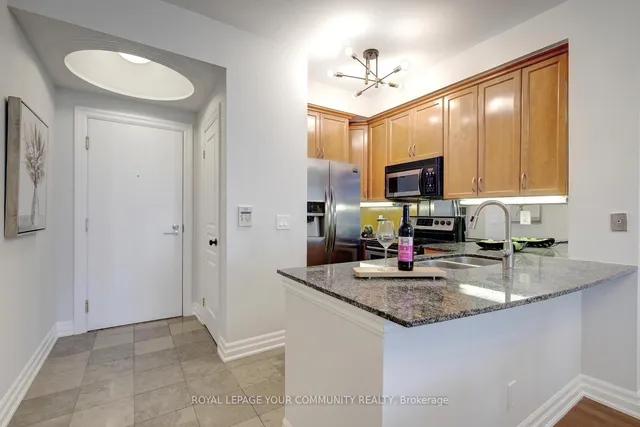 Additional image 13 of 2083 Lake Shore Blvd Unit 909