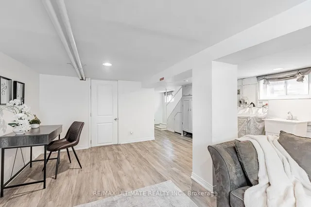 Additional image 22 of 28 Banff Rd