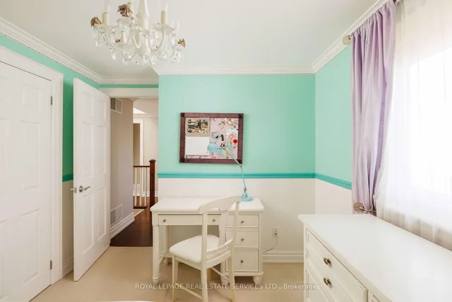 Additional image 23 of 2358 Canso Rd