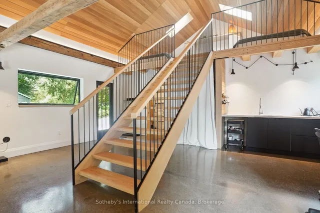 Additional image 48 of 3 Forest Ave