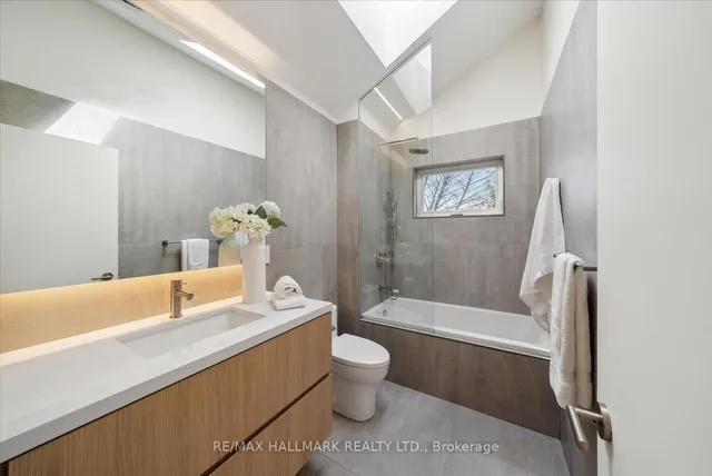 Additional image 23 of 7 Ivy Ave