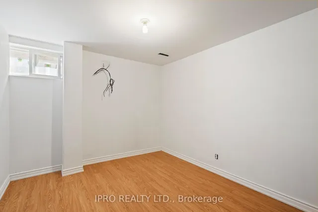 Additional image 33 of 15 Fallen Oak Crt