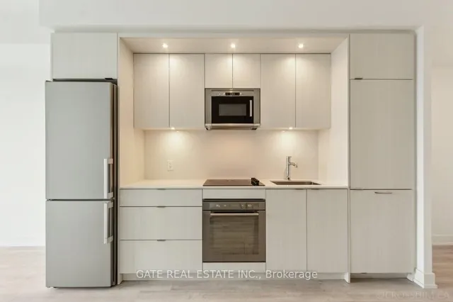 Additional image 9 of 20 In on the Park Dr Unit 1730