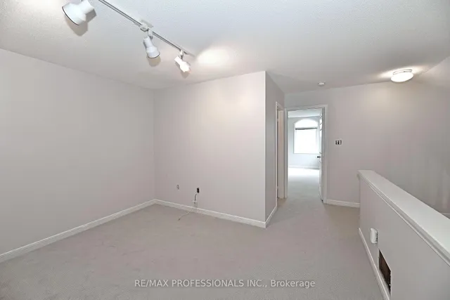 Additional image 31 of 2228 Turnberry Rd Unit 5