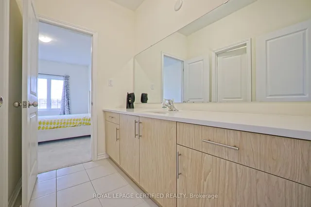 Additional image 38 of 14 Bavenden Cres