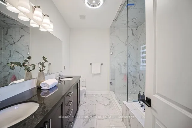 Additional image 37 of 41 Hawtrey Rd