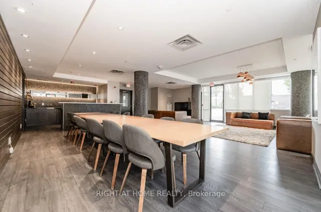 Additional image 35 of 85 Duke St Unit 405