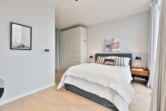 Additional image 21 of 126 Spadina Rd Unit 4