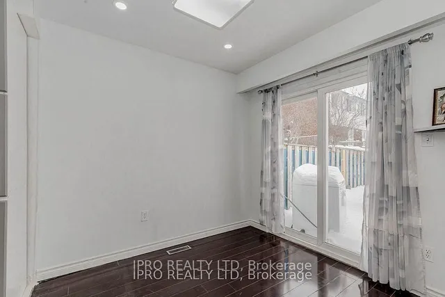 Additional image 4 of 7406 Darcel Ave Unit Unit 1