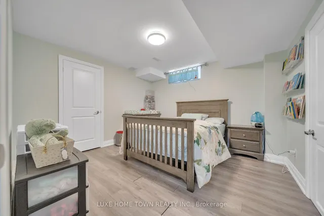 Additional image 40 of 26 Bluffwood Cres Cres