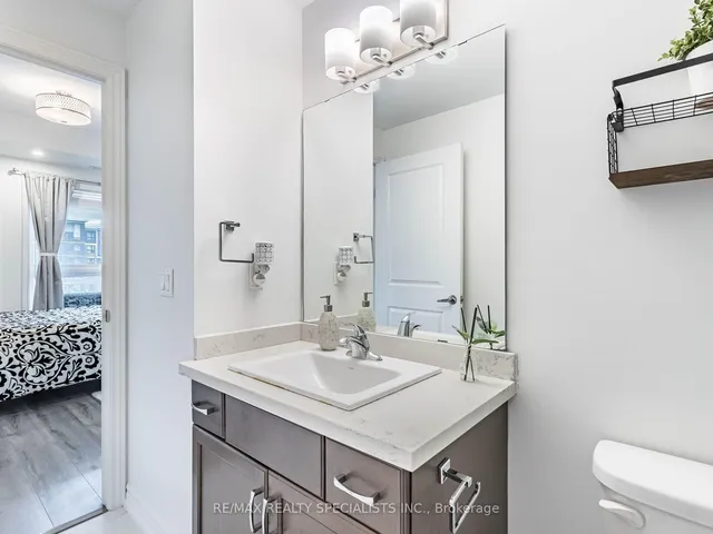 Additional image 27 of 650 Sauve St Unit 311