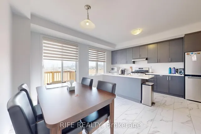 Additional image 10 of 9 Bretlon St