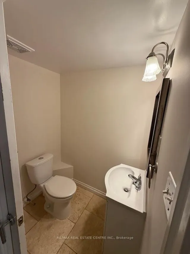 Additional image 14 of 5989 Sidmouth St