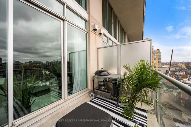 Additional image 20 of 388 Richmond St Unit 919