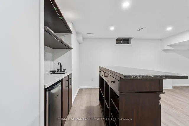 Additional image 39 of 15 Norbrook Dr