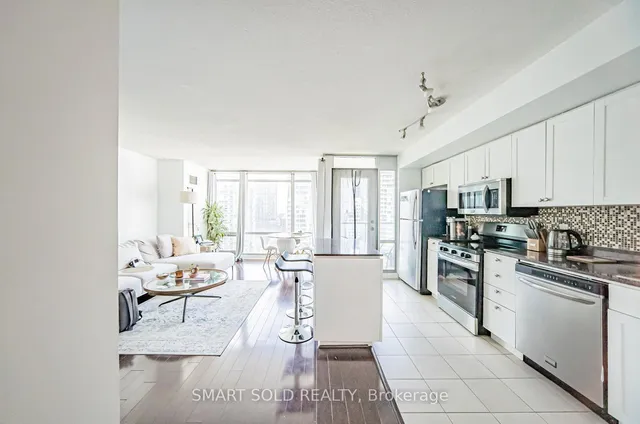 Additional image 8 of 81 Navy Wharf Crt Unit 2710