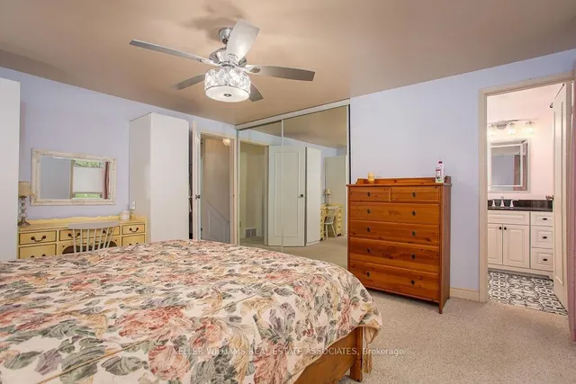 Additional image 24 of 2216 Upper Middle Rd Unit 3