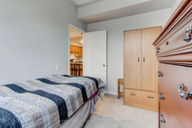 Additional image 13 of 760 Lawrence Ave Unit 167