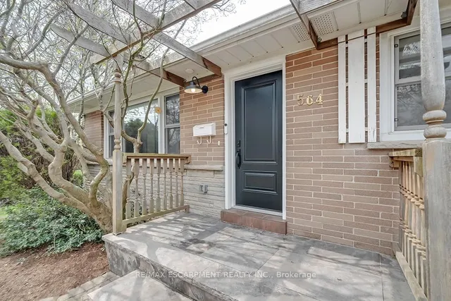 Additional image 3 of 564 Maplehill Dr