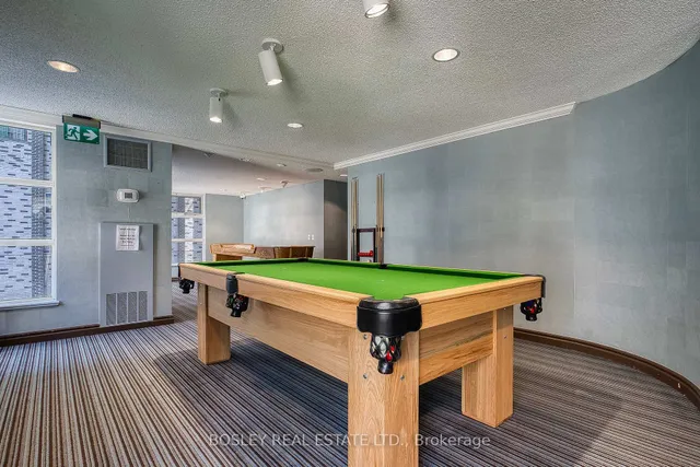 Additional image 44 of 50 Lombard St Unit 2104