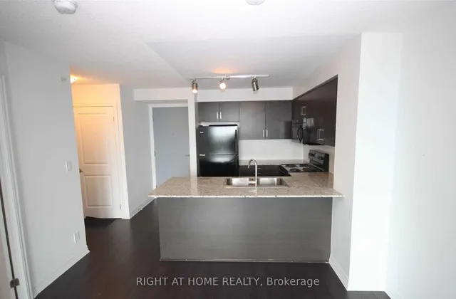 Additional image 6 of 80 Esther Lorrie Dr Unit 817