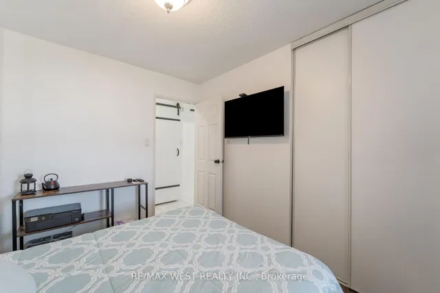 Additional image 26 of 236 Albion Rd Unit 1110