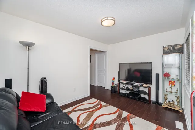 Additional image 31 of 15 Cranwood Circ