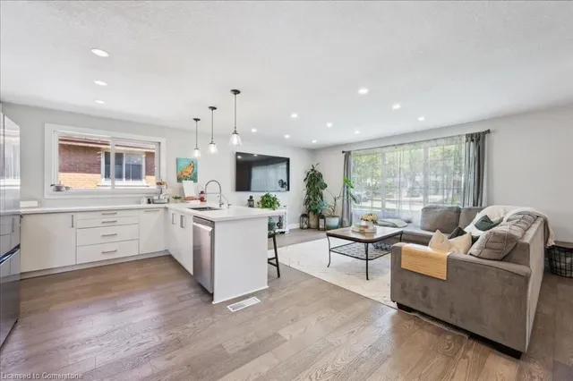 Additional image 4 of 31 Settlers Dr