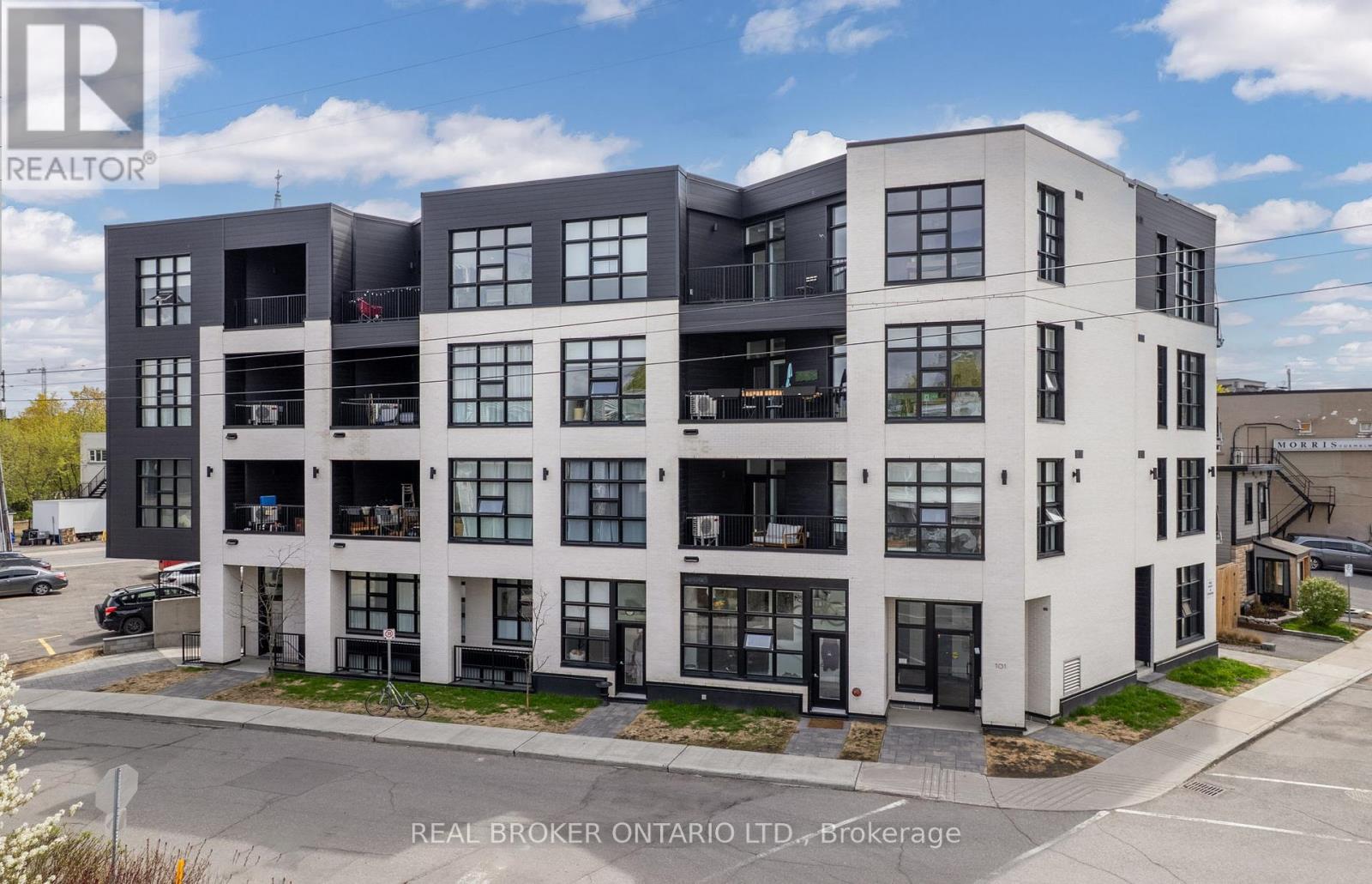 304 - 101 PINHEY STREET|Ottawa, Ontario K1Y1T7