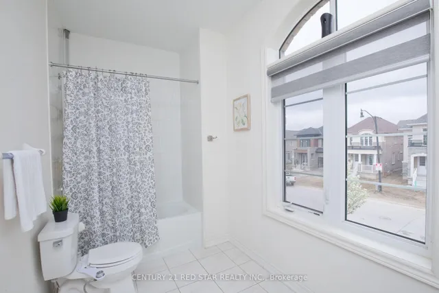 Additional image 13 of 633 Brisdale Dr