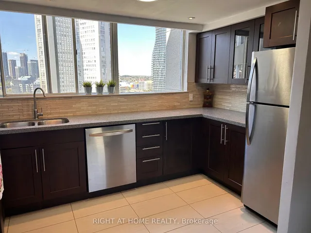 Additional image 4 of 3695 Kaneff Cres Unit Sph09