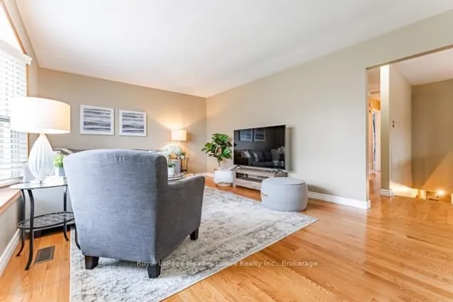 Additional image 6 of 756 Mackenzie Dr