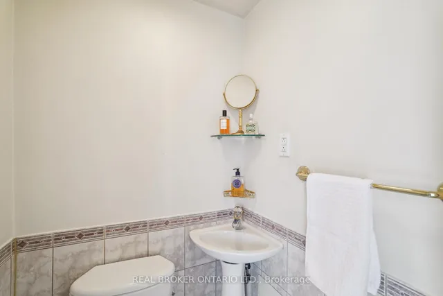 Additional image 11 of 38 Riverview Hts