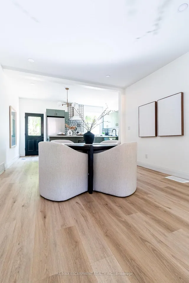 Additional image 15 of 30 Cedar Ave