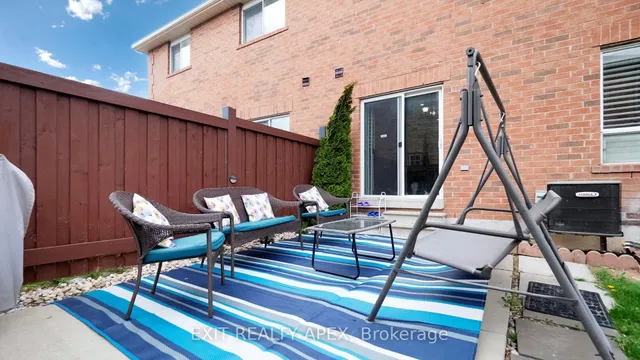 Additional image 47 of 77 Commodore Dr