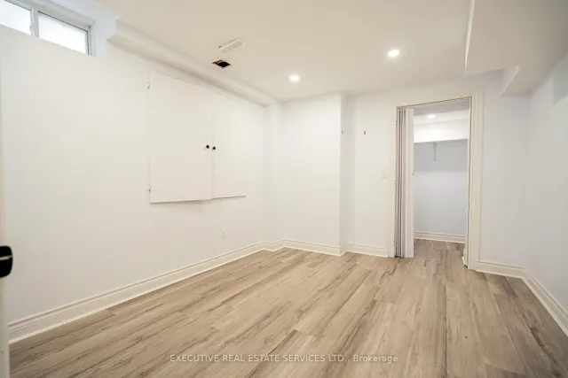 Additional image 27 of 255 Buick Blvd