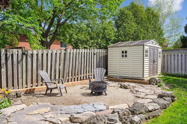 Additional image 38 of 656 Laurier Ave