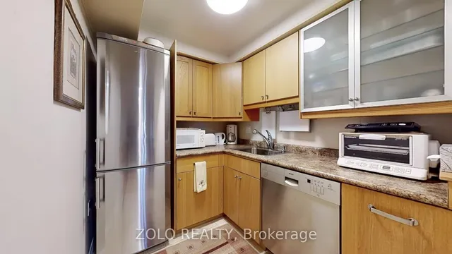 Additional image 31 of 32 Revcoe Dr