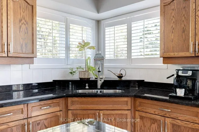 Additional image 10 of 2109 Berwick Dr