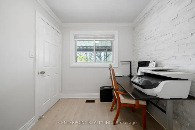 Additional image 17 of 32 Hertford Ave