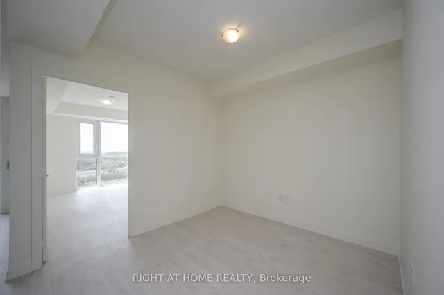 Additional image 13 of 509 Dundas St Unit 605