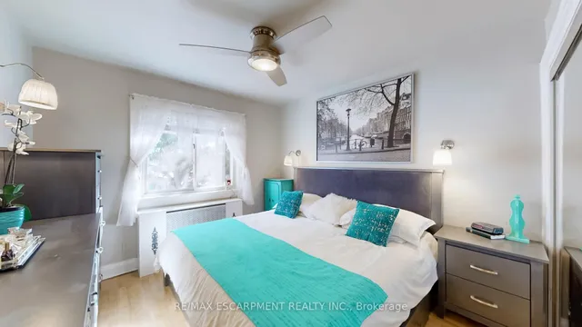 Additional image 14 of 527 Victoria Park Ave