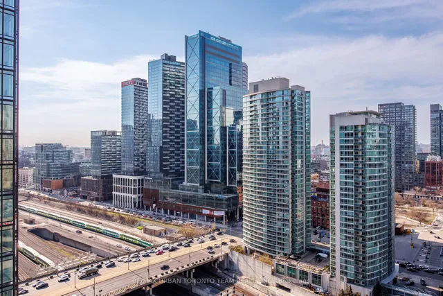 Additional image 29 of 81 Navy Wharf Crt Unit 2909