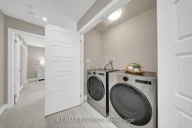 Additional image 30 of 1573 Moira Cres