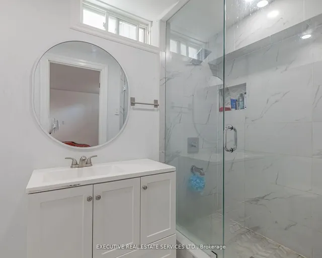 Additional image 25 of 10 Natronia Tr