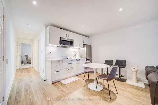 Additional image 39 of 121 Davenport Rd