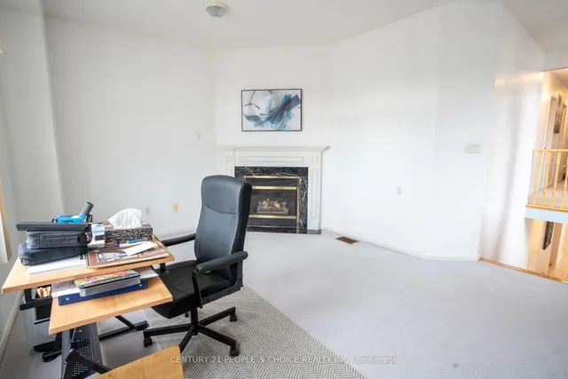 Additional image 26 of 24 Tobosa Tr