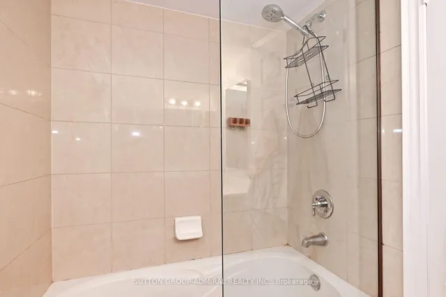 Additional image 35 of 15 Greenview Ave Unit 305